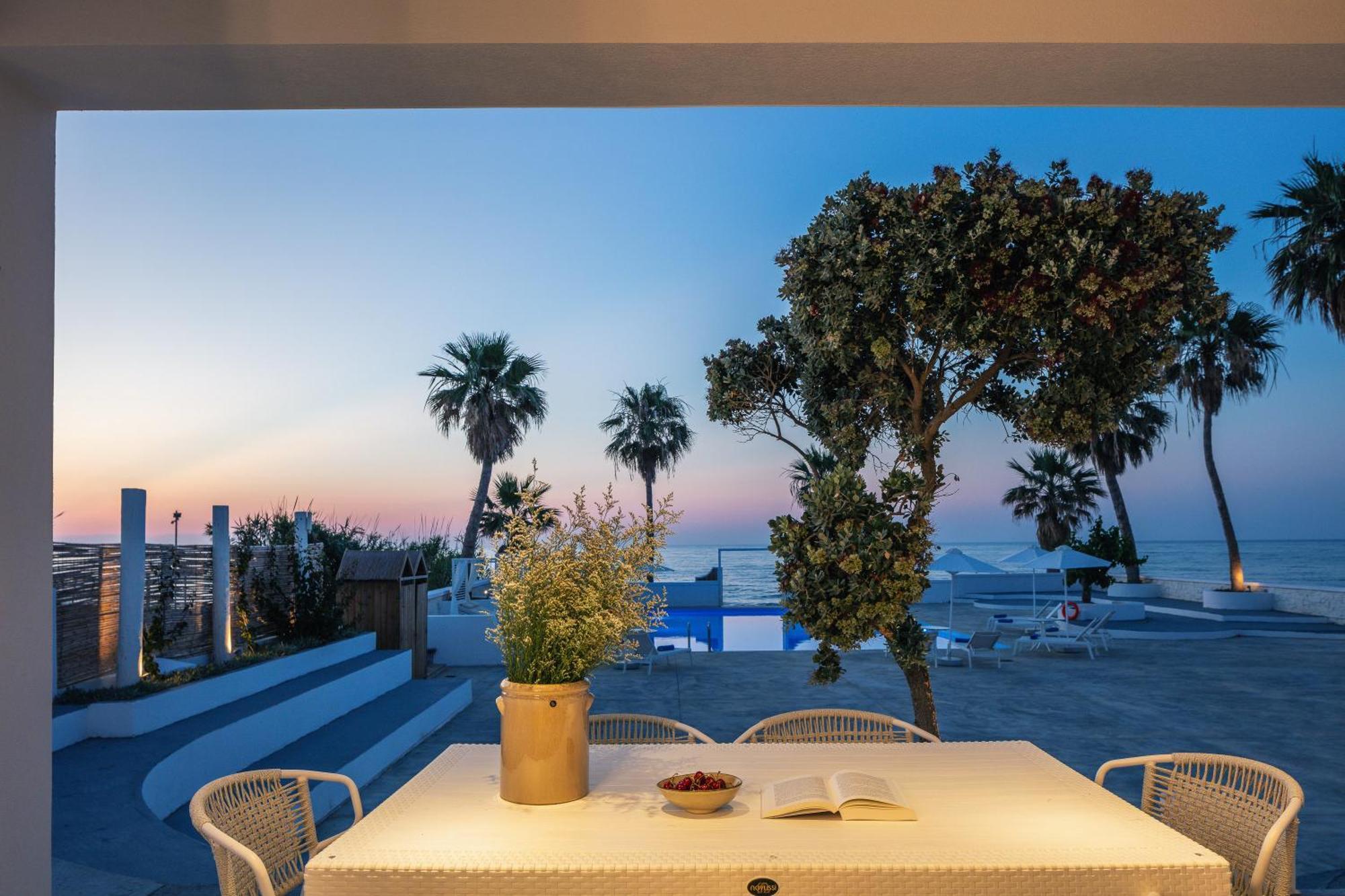 Thalasses Adelianos Kampos Exterior foto