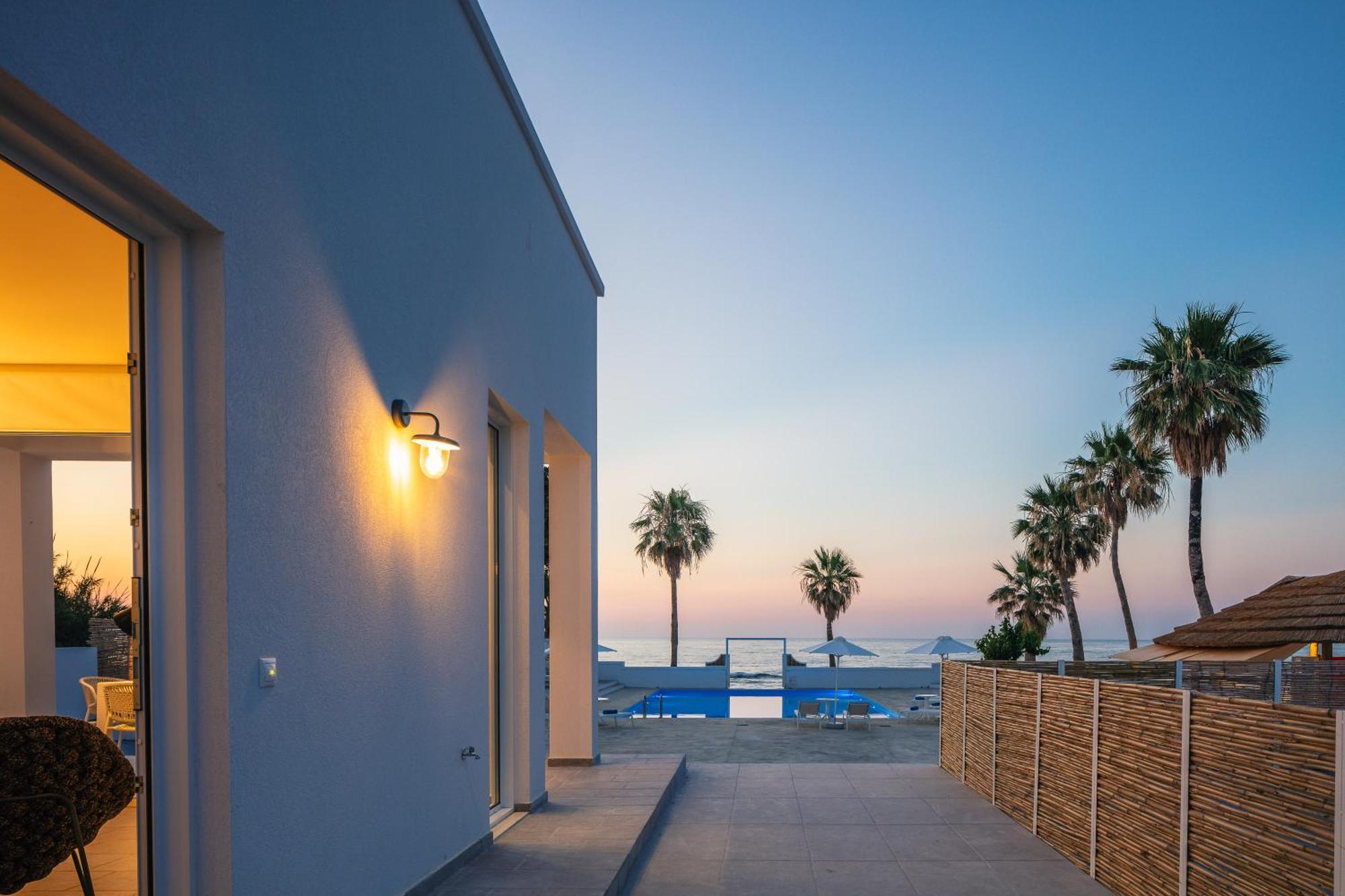 Thalasses Adelianos Kampos Exterior foto